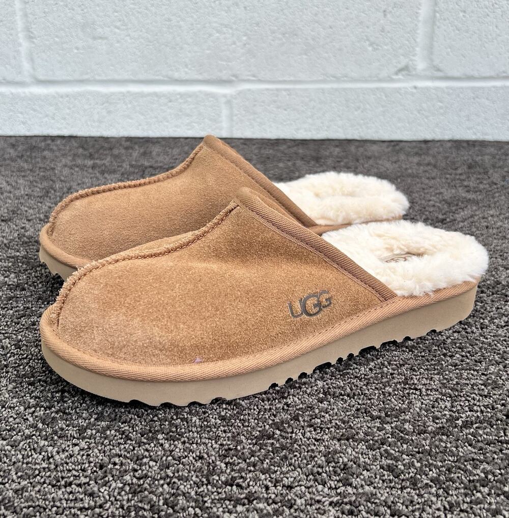 UGG Keegan Slipper Chestnut Kids Size 3US / Women's Size 4US